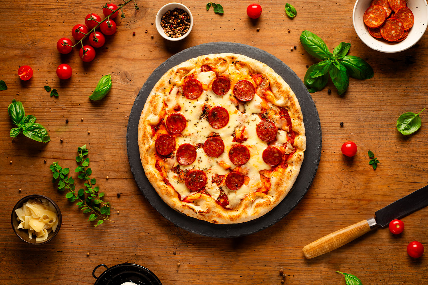 mix-pizza-pepperoni-ambiance mix-pizza-pepperoni-ambiance
