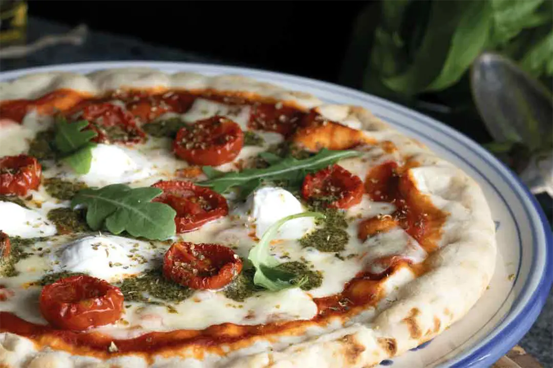 mix-buffet-marque-pizza-ambiance-tomate-mozzarella