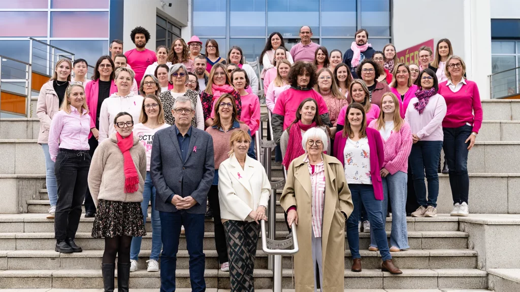 groupe-mix-buffet-octobre-rose-2025-3